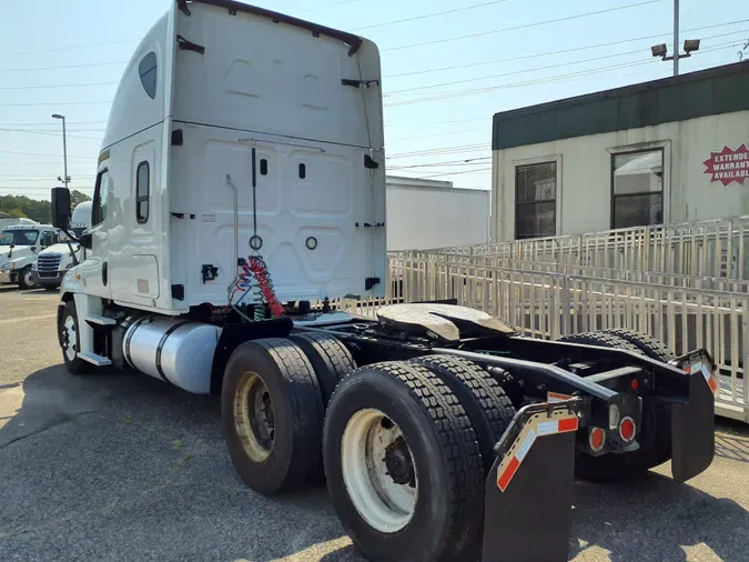 2019 FREIGHTLINER/MERCEDES CASCADIA 125