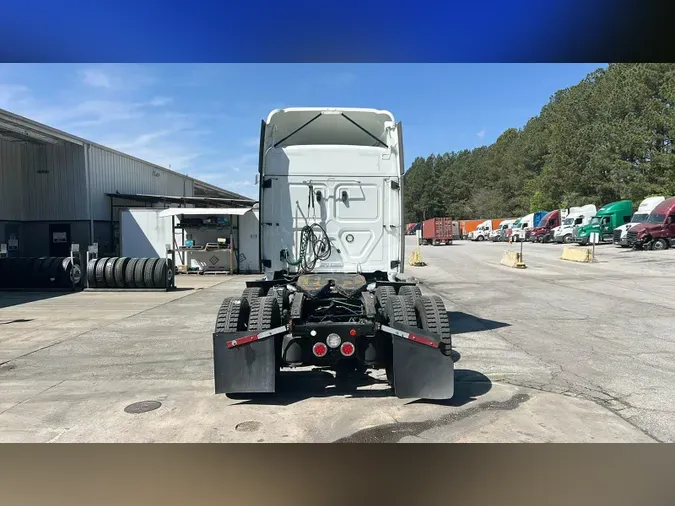 2021 Freightliner Cascadia 12657acb19d27d645615867c3148a40ab77