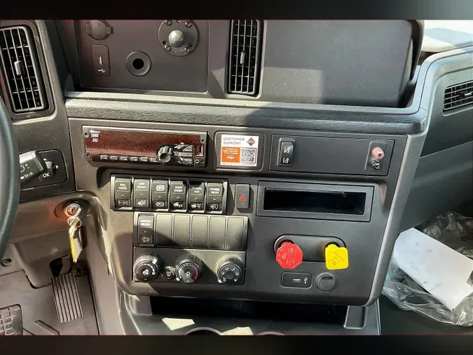 2020 INT LT625 6x4