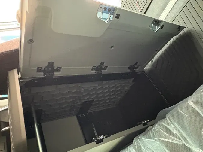 2026 Volvo VNL