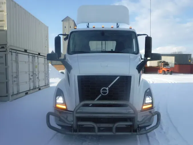 2019 VOLVO VNL