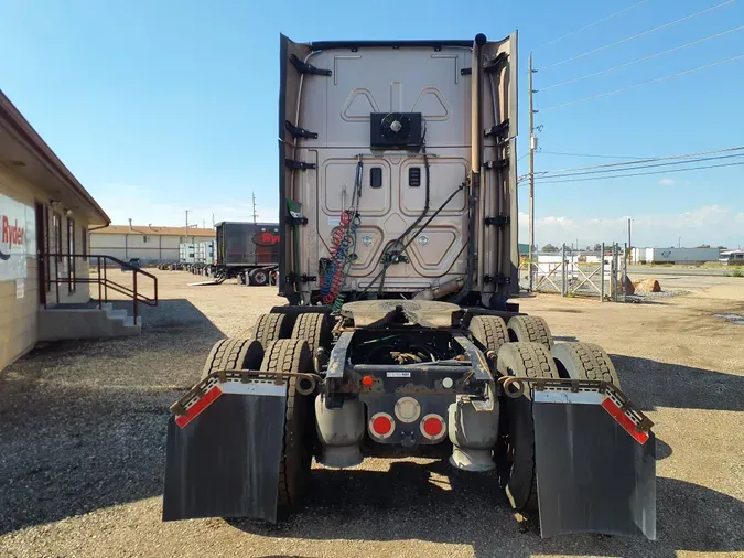 2017 FREIGHTLINER/MERCEDES CASCADIA 125