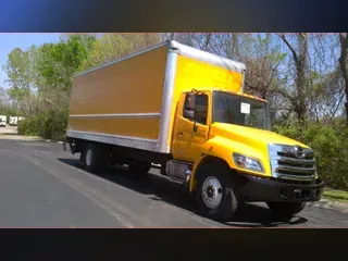 2017 HINO TRUCK 268