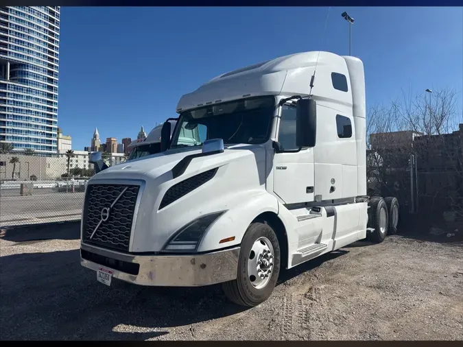 2019 VOLVO VNL64T-760