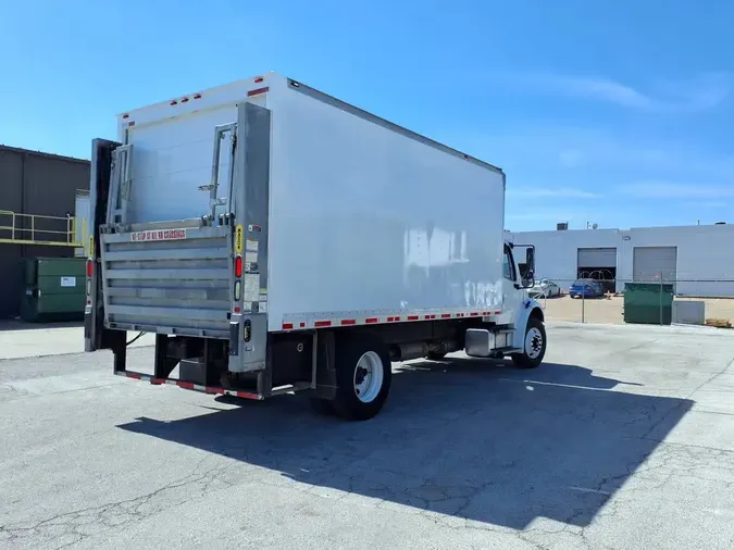2017 FREIGHTLINER/MERCEDES M2 106