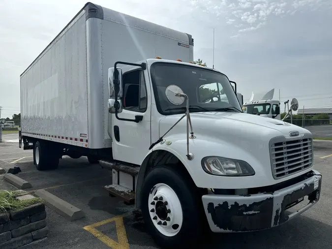 2016 FREIGHTLINER/MERCEDES M2 106