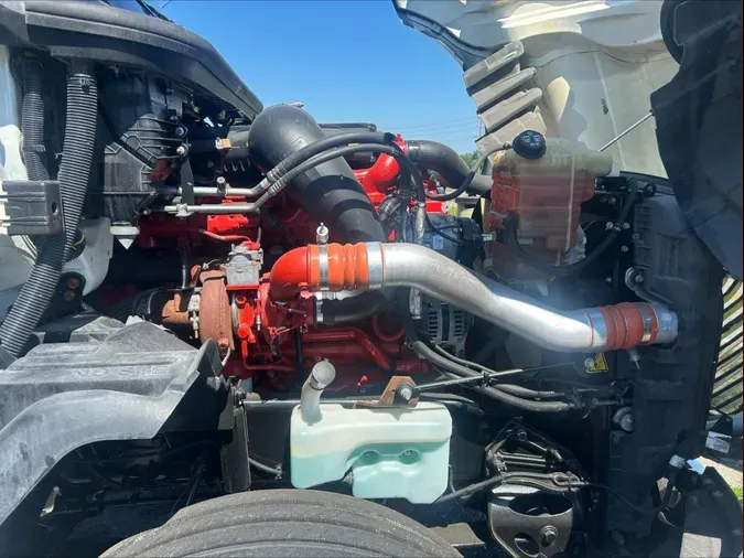 2020 International LT625