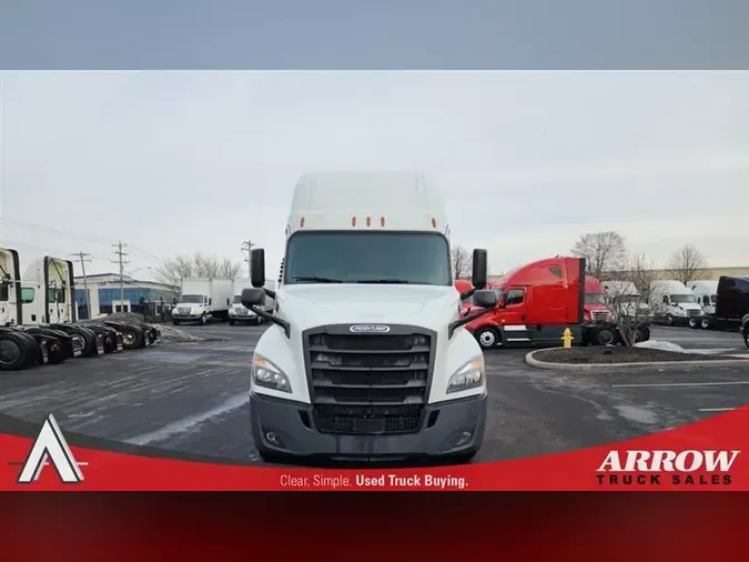 2020 FREIGHTLINER CA126