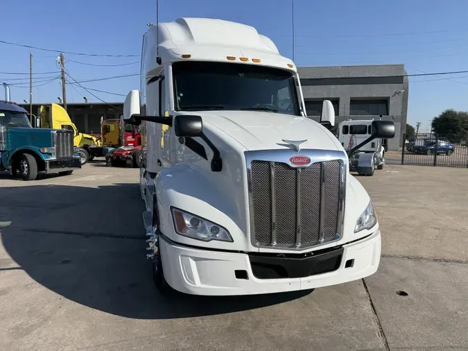 2024 Peterbilt 579