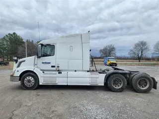 2016 VOLVO VNL630