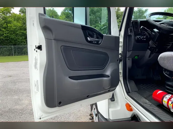 2021 INT LT625 6x4