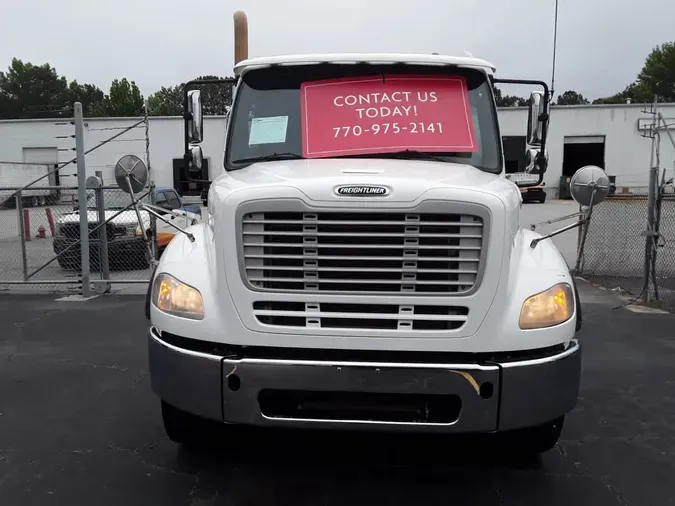 2017 FREIGHTLINER/MERCEDES M2-112