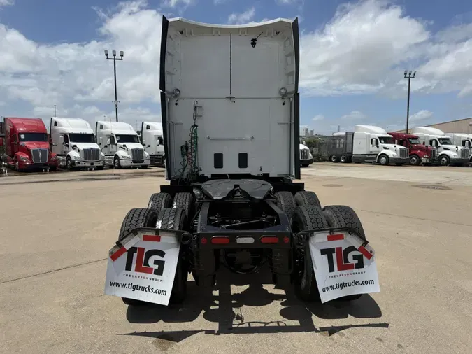 2022 Peterbilt 57957d27ecf97554c2ec81e743ebcd0d9e7