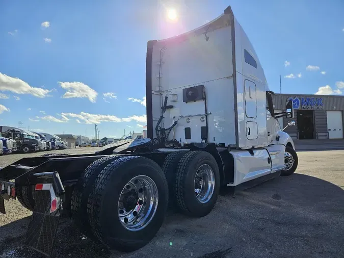 2021 KENWORTH T680