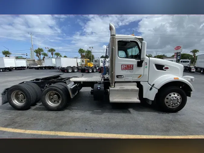 2022 Peterbilt 567