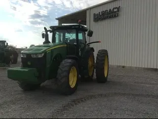 2015 John Deere 8245R