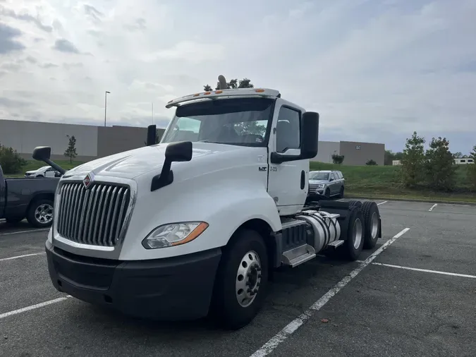 2018 International LT625