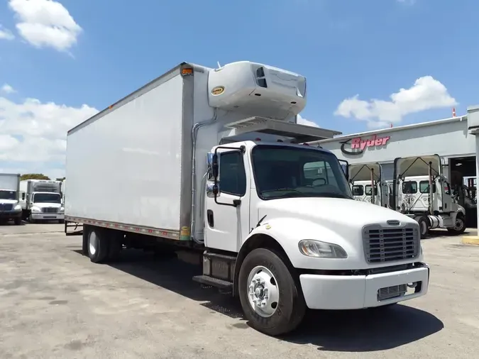 2017 FREIGHTLINER M2 106