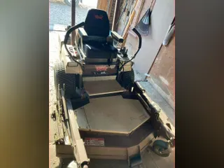2012 Grasshopper 729T