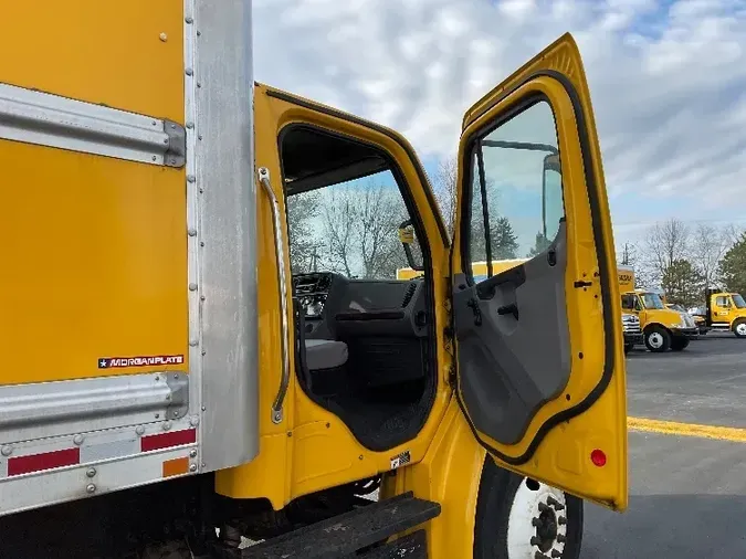 2019 Freightliner M2