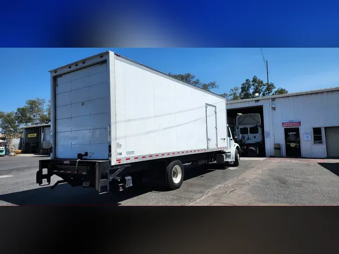 2017 FREIGHTLINER/MERCEDES M2 106