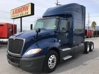 2018 INTL LT