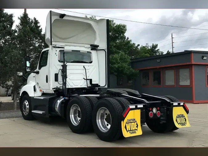 2021 INT LT625 6x4