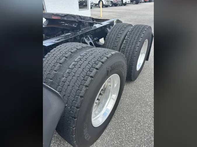 2022 Peterbilt 579