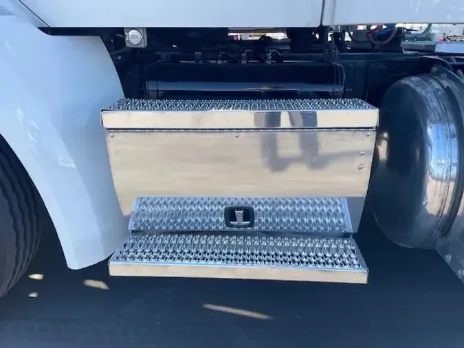 2020 Peterbilt 579