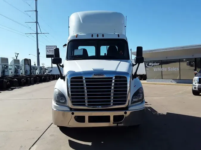 2020 FREIGHTLINER/MERCEDES CASCADIA 12557f67067be15bd8fe6575b6676c9f356