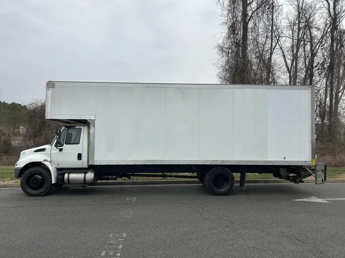 2019 International 4300