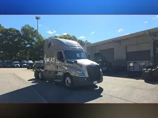 2023 Freightliner Cascadia 126