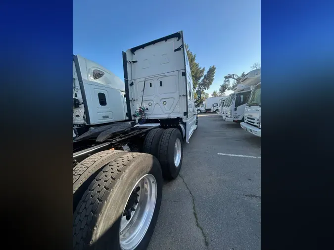 2020 FREIGHTLINER/MERCEDES NEW CASCADIA PX12664