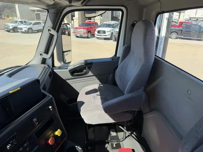 2021 International LT625