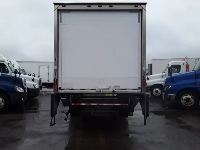 2019 FREIGHTLINER M2 106