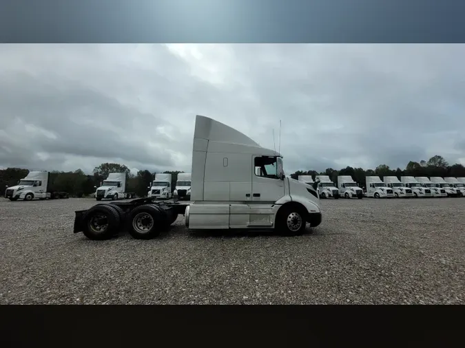 2019 Volvo VNL 740