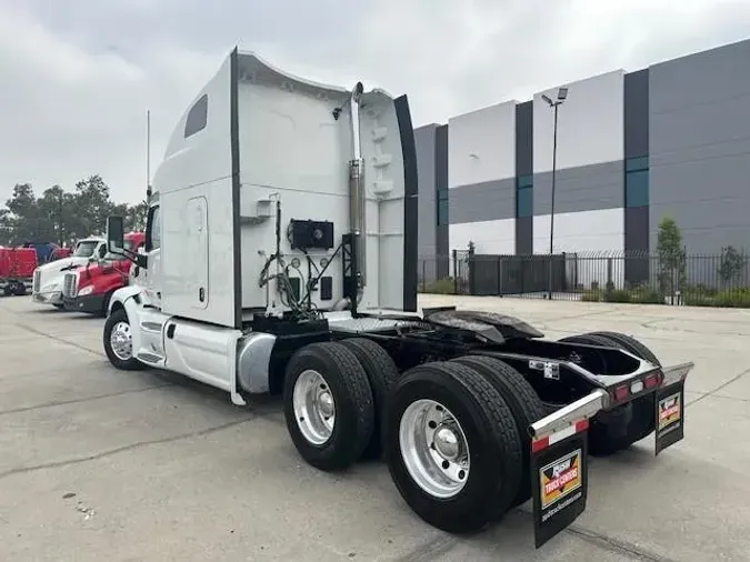2022 Peterbilt 579