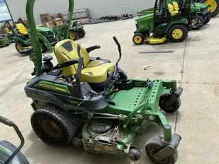 2017 John Deere Z930M