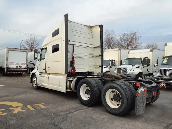 2019 VOLVO VNL64T-760580f2d07564ddb41971597a3ab805fb5