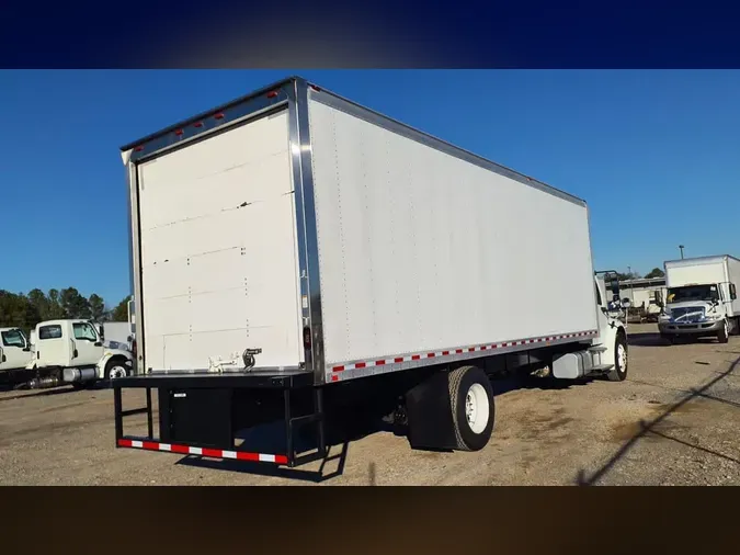 2018 FREIGHTLINER/MERCEDES M2 106