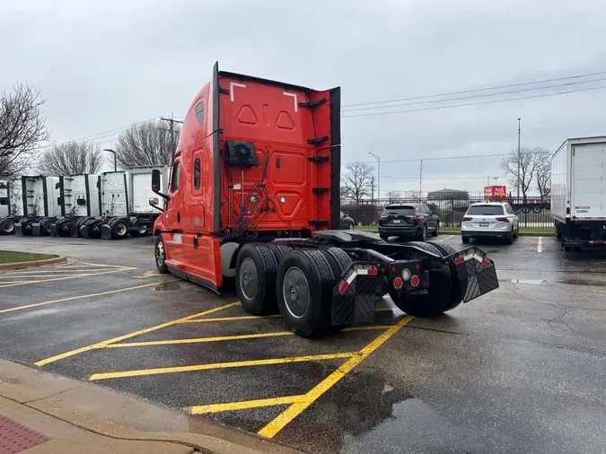 2020 FREIGHTLINER/MERCEDES NEW CASCADIA PX12664