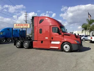 2022 FREIGHTLINER CA126