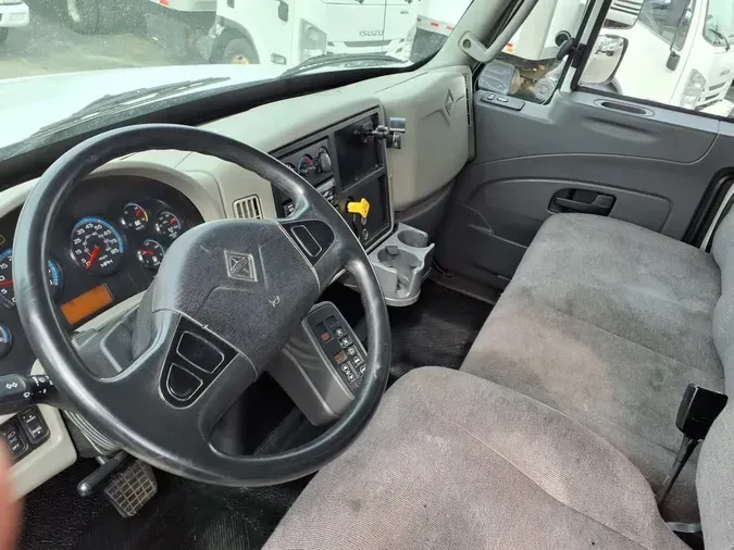 2019 NAVISTAR INTERNATIONAL 4300