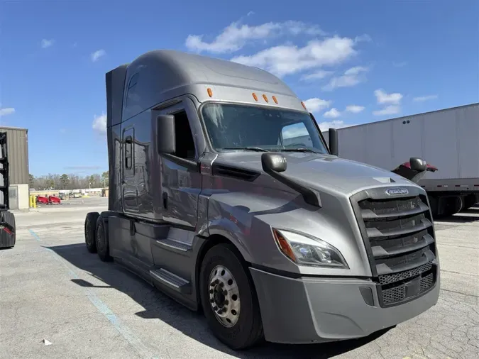 2021 FREIGHTLINER CASCADIA 1265819242d5f36bab513ea8c9543a50aa6