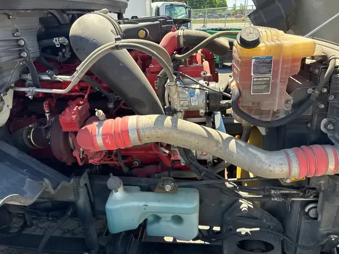2020 NAVISTAR INTERNATIONAL LT625 DAYCAB T/A581b95e0fdb888be9be9601194f42400