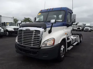 2019 FREIGHTLINER/MERCEDES CASCADIA 125