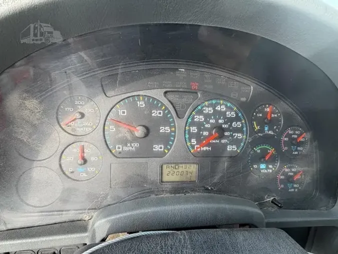 2002 INTERNATIONAL DURASTAR 4400
