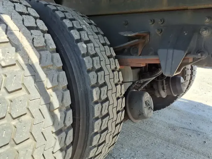 2019 FREIGHTLINER/MERCEDES M2 106