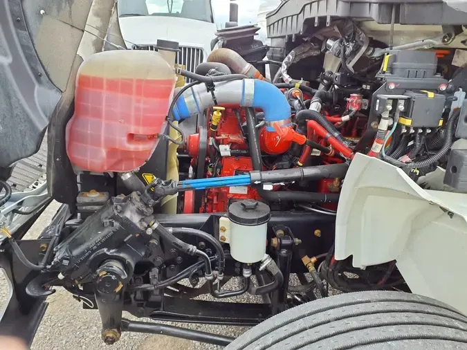 2019 NAVISTAR INTERNATIONAL 4300