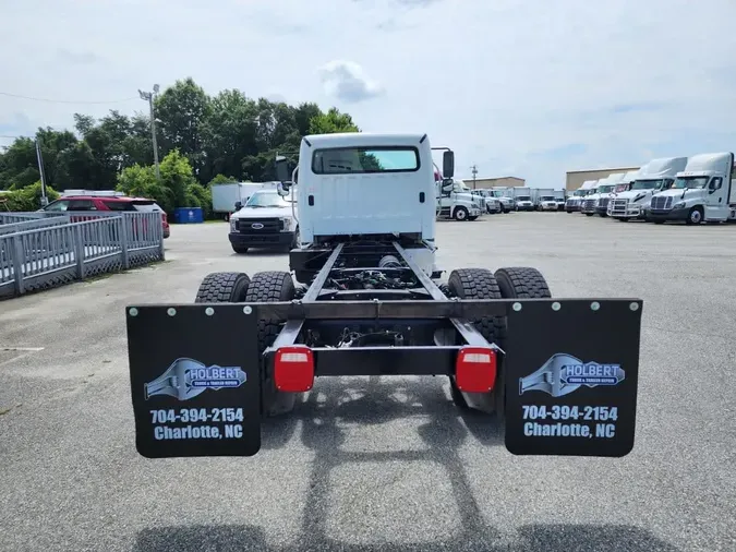 2018 FREIGHTLINER M2 106